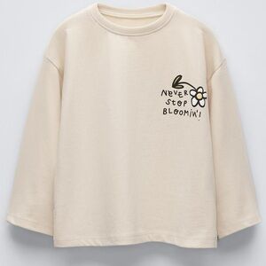 Zara Kids Cream Printed T-Shirt Size 6yrs